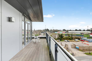 Photo 6- click for photo gallery